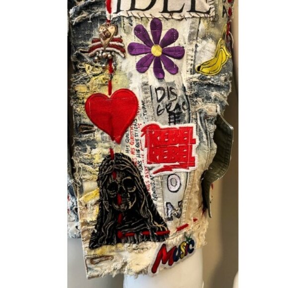 DREAM & DESTROY PUNK ROCK PATCH CUSTOM VINTAGE DENIM VEST - Picture 6 of 16